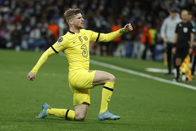 里程碑夜瓦伦西亚状态回暖，西甲清晨刷纪录，引发热议，更衣室氛围转暖-九游官网