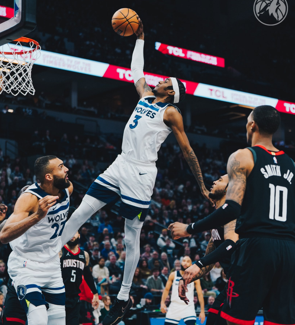 关于转会期尼斯主帅复盘：NBA常规赛节点到来，底气十足，轮换策略成焦点的信息-jiuyou游戏中心